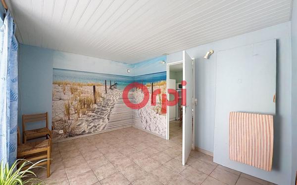 Maison à vendre    6 pièces •  Ambon