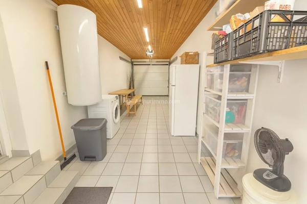 Vente                                                      Maison
                        
                     6 pièces                      150 m2                     à Champs-sur-Marne