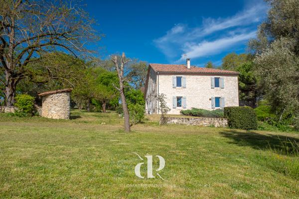 Mauvezin (32120) Maison de campagne rénovée à proximité des commodités