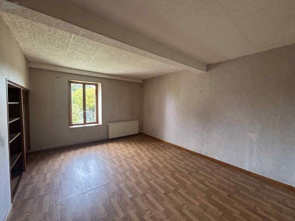 Maison rurale à vendre à Warcq dans les Ardennes (08000), ref : 10305/1249