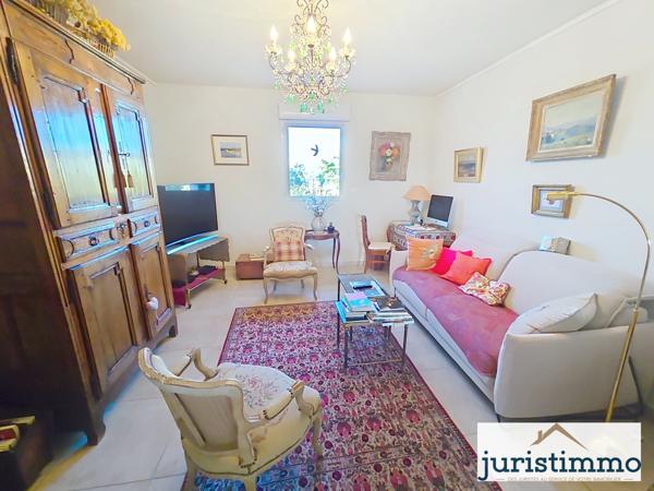 Orange (84100) Opportunité à Orange : Appartement de standing avec ascenseur, situé au 3? étage de la résidence sécurisée Sul