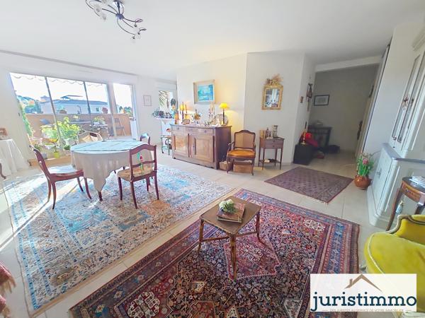 Orange (84100) Opportunité à Orange : Appartement de standing avec ascenseur, situé au 3? étage de la résidence sécurisée Sul