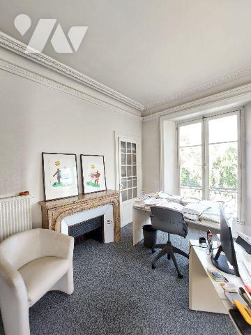 À VENDRE - RENNES CENTRE-VILLE (35)  - Ensemble de bureaux  de 190 m²au 2 étage d'un immeuble s...