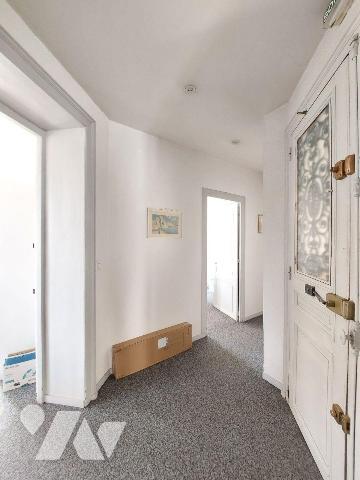 À VENDRE - RENNES CENTRE-VILLE (35)  - Ensemble de bureaux  de 190 m²au 2 étage d'un immeuble s...