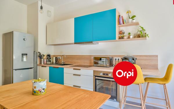 Appartement à vendre    2 pièces • 43,96 m2 Saint-Priest