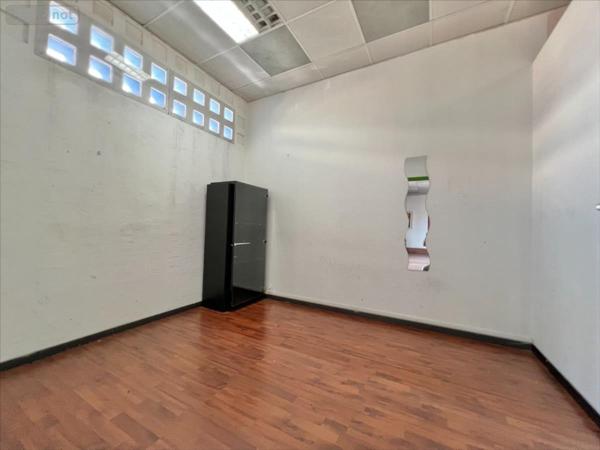 Local commercial à vendre à Le Tampon à la Réunion (97430), ref : 35631