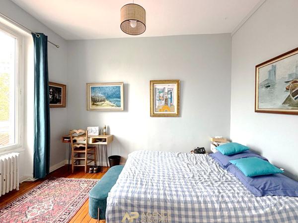 Maison 8 pièces - 180m2 - piscine - jardin - La Genette - La Rochelle €998 000 ** - Référence ND643D2