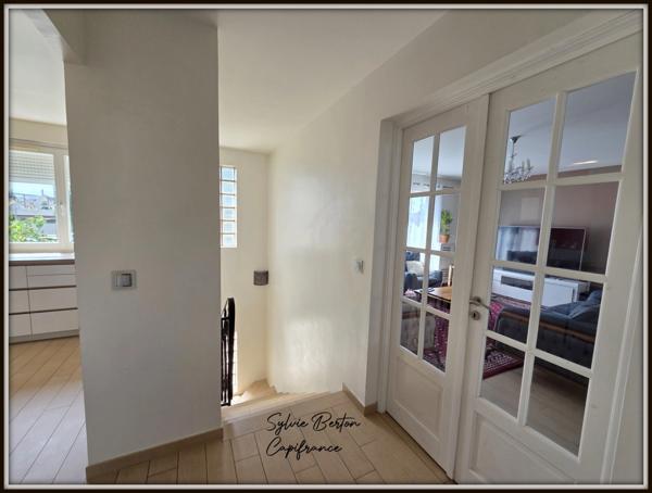 VILLEPARISIS Maison de 6 pièces - 177 m2 - terrain 419 m2