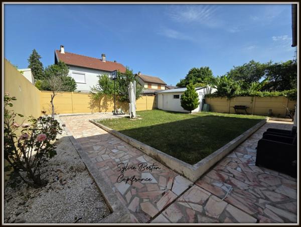 VILLEPARISIS Maison de 6 pièces - 177 m2 - terrain 419 m2