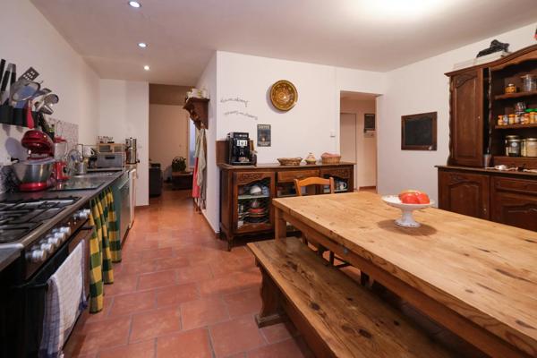 Charmante maison de village avec annexe et jardin