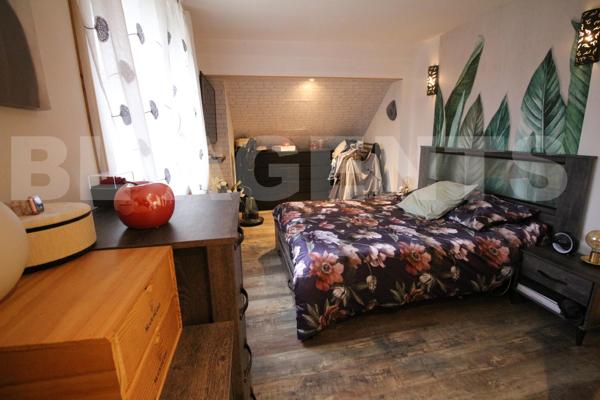 Maison briarde édifiée sur rez-de-jardin de 74m² habitable sur une parcelle de 537m² de terrain !