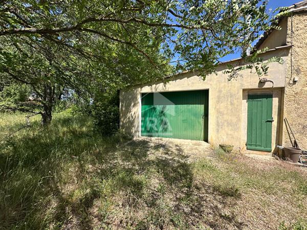 A VENDRE  83860 NANS LES PINS BASTIDE DU XVIII 2ME SIECLE DE 180M² SUR 12491 M² DE TERRAIN GARAGE