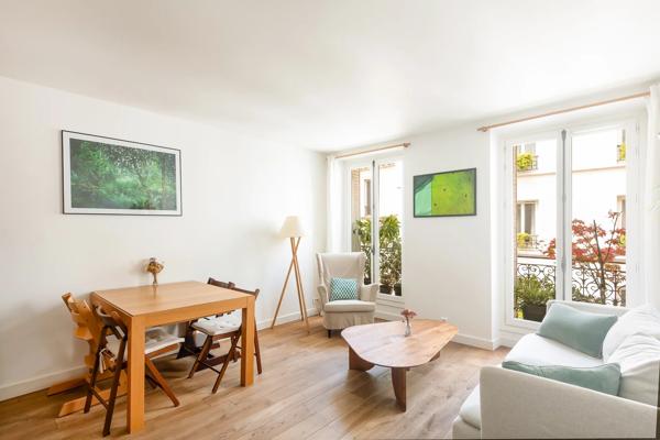 Appartement Paris 18 e - ABBESSES / LEPIC