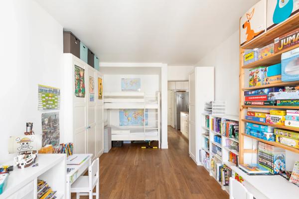 Appartement Paris 18 e - ABBESSES / LEPIC