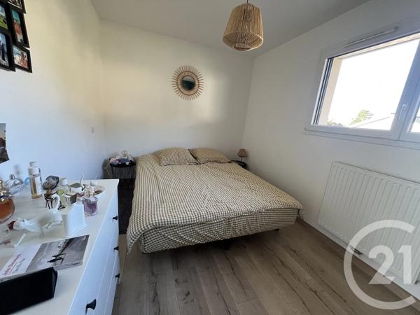 Maison à vendre  5 pièces - 130 m 2   MISEREY SALINES  - 25