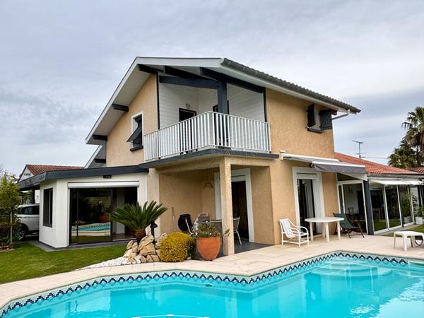 A vendre Maison Saint Paul Les Dax 6 pièces 155 m2