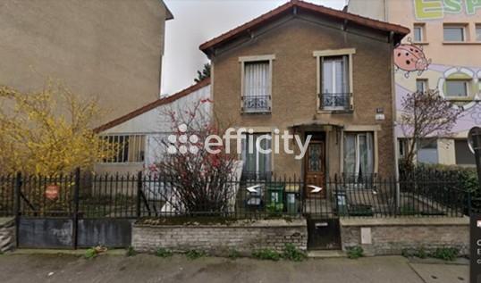 Maison
         4 pièces
        - 80 m² 495 000 € *