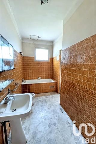 Maison à vendre 9 pièces 210 m² Dreuilhe