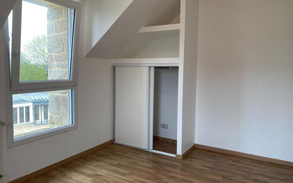 Appartement à louer    4 pièces • 72,89 m2 Treffléan