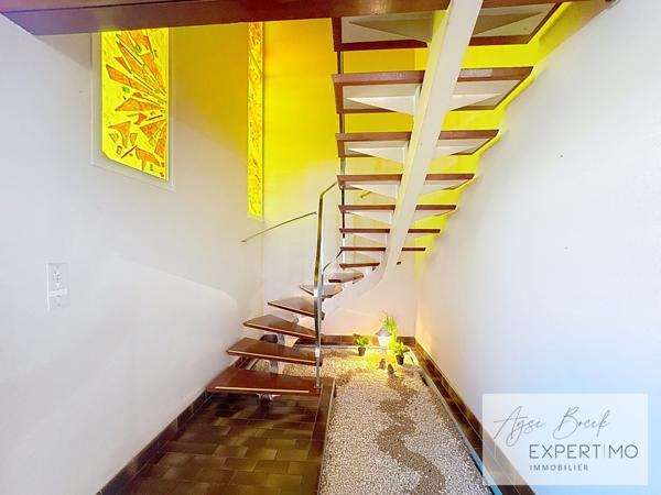 Le Péage-de-Roussillon (38550) À vendre – Maison rénovée et lumineuse + terrain constructible et réaménageable – Proximité à pied de la gare