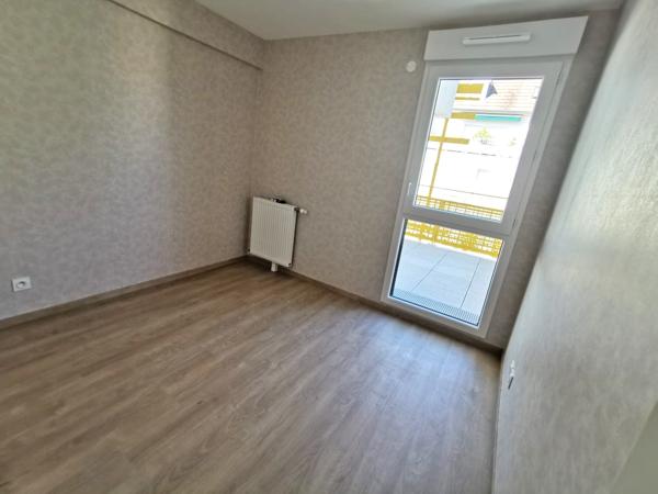 Dijon (21000) Quartier WILSON- T3 récent (2020) - avec loggia 18m2 + Parking et Cave : Disponible le 25/12 !