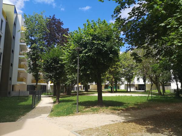 Dijon (21000) Quartier WILSON- T3 récent (2020) - avec loggia 18m2 + Parking et Cave : Disponible le 25/12 !