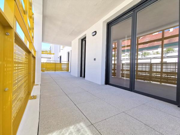 Dijon (21000) Quartier WILSON- T3 récent (2020) - avec loggia 18m2 + Parking et Cave : Disponible le 25/12 !