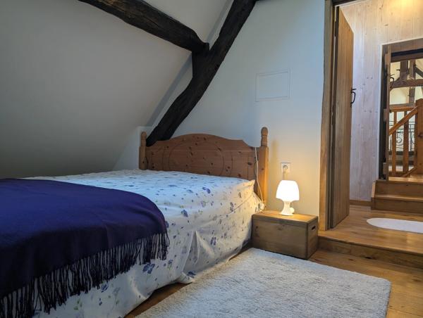 Belle maison de village ensoleillée de trois chambres située à Lignac (Indre)
