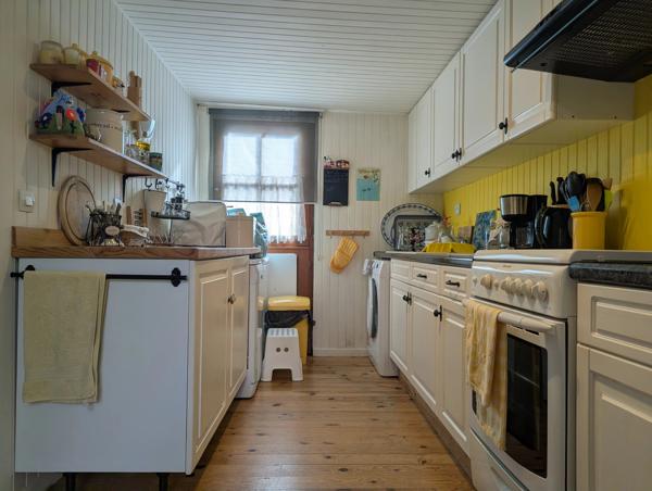 Belle maison de village ensoleillée de trois chambres située à Lignac (Indre)