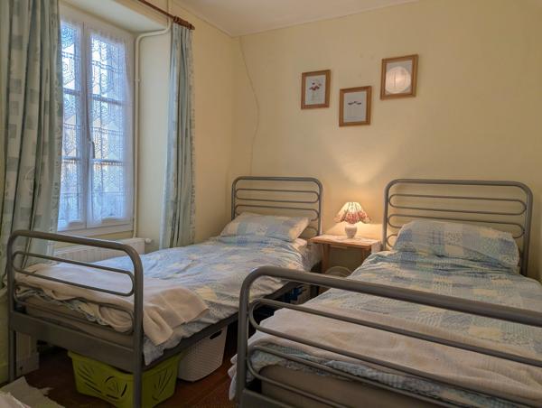 Belle maison de village ensoleillée de trois chambres située à Lignac (Indre)