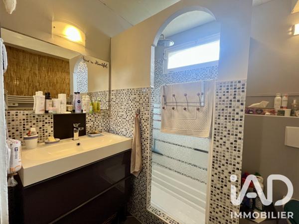 Maison à vendre 6 pièces 108 m² Lambesc