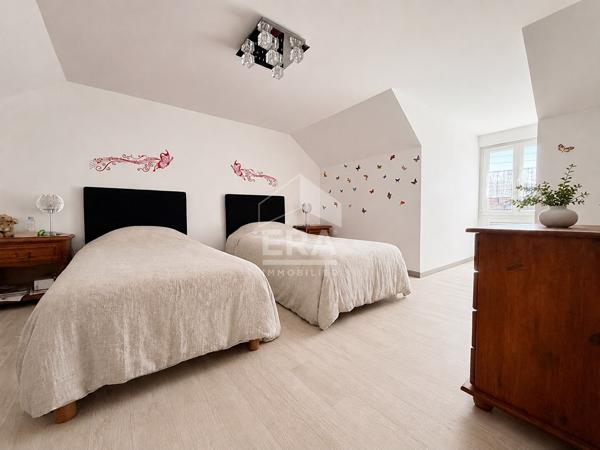 Pavillon 2001 / 4 chambres / 145m2 NEMOURS / COUP DE COEUR