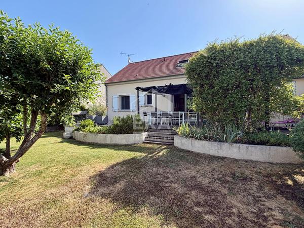 Pavillon 2001 / 4 chambres / 145m2 NEMOURS / COUP DE COEUR