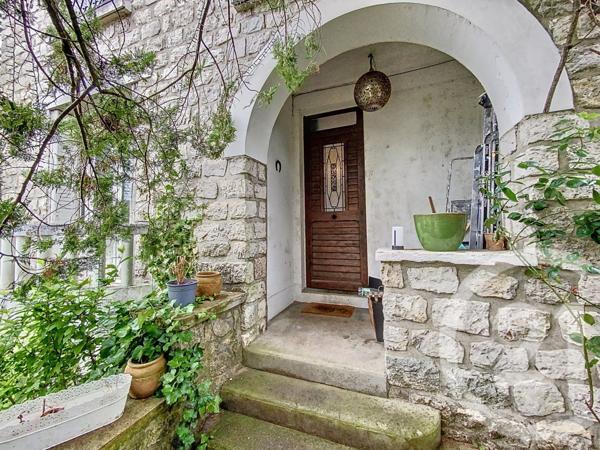 Maison à vendre  5 pièces - 118 m2 ST PIERRE LES NEMOURS - 77