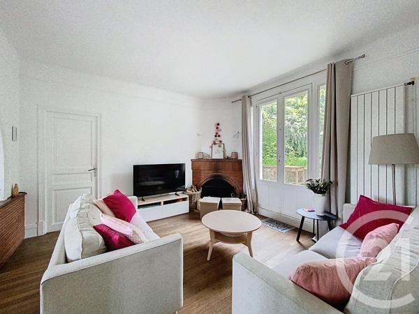 Maison à vendre  5 pièces - 118 m2 ST PIERRE LES NEMOURS - 77