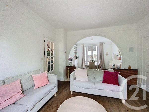 Maison à vendre  5 pièces - 118 m2 ST PIERRE LES NEMOURS - 77