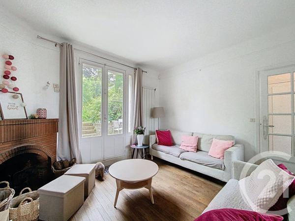 Maison à vendre  5 pièces - 118 m2 ST PIERRE LES NEMOURS - 77