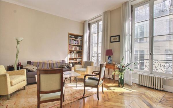 Appartement à vendre    3 pièces • 80,80 m2 Paris 6