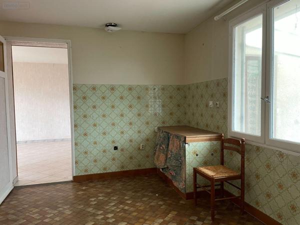 Maison à restaurer à vendre à Saint-Ouen-d'Aunis en Charente-Maritime (17230), ref : VD/606