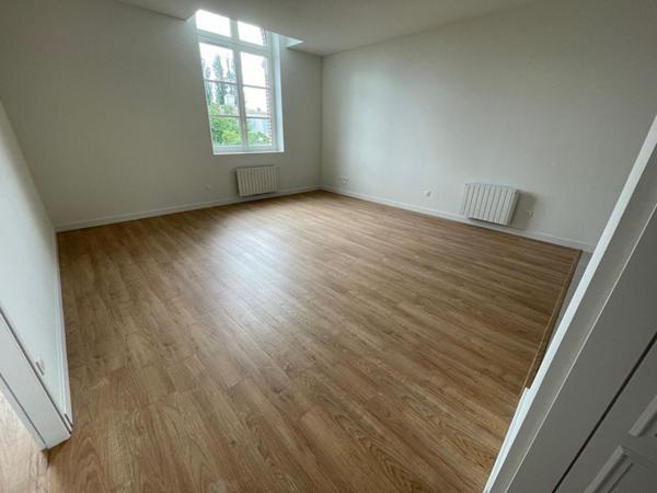 A LOUER : T2 à ROUBAIX • Boulevard Lacordaire - PARC BARBIEUX • 860 € CC • Réf. 829-A212-GLI