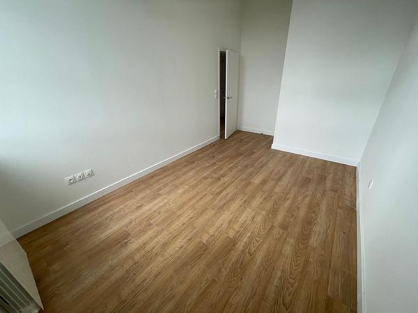 A LOUER : T2 à ROUBAIX • Boulevard Lacordaire - PARC BARBIEUX • 860 € CC • Réf. 829-A212-GLI
