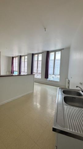 APPARTEMENT SPACIEUX