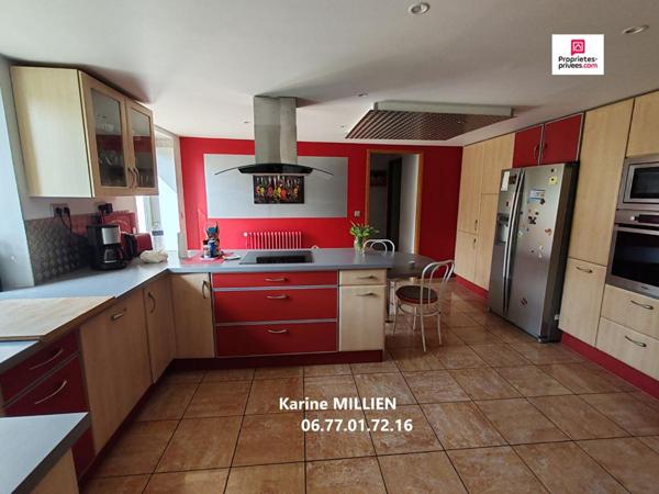 VERNON 27200 Maison individuelle - 1 étage - 4 chambres - Grange - Four à pain fonctionnel  - Cave - Terrain - 499 000  HAI