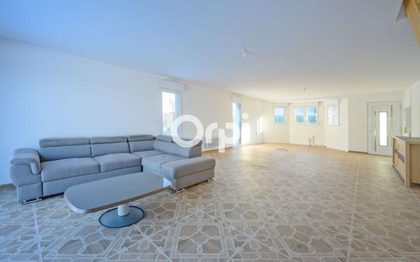 Maison à vendre    4 pièces • 121 m2 Raismes