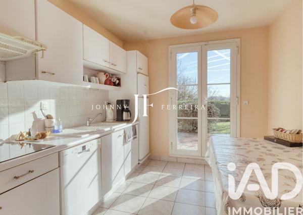 Maison à vendre 9 pièces 196 m² Groslay