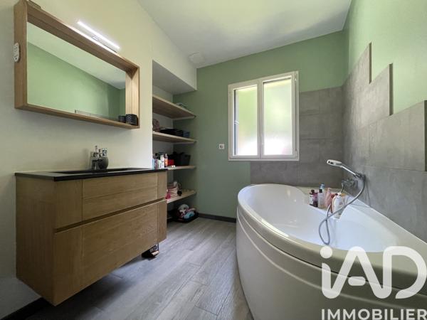 Maison à vendre 7 pièces 166,21 m² Clohars-Fouesnant