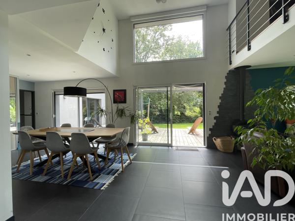 Maison à vendre 7 pièces 166,21 m² Clohars-Fouesnant