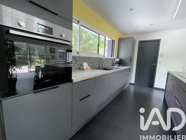 Maison à vendre 7 pièces 166,21 m² Clohars-Fouesnant