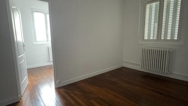 LOCATION D'UN APPARTEMENT T4 EN PLEIN COEUR D'ELBEUF