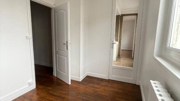 LOCATION D'UN APPARTEMENT T4 EN PLEIN COEUR D'ELBEUF